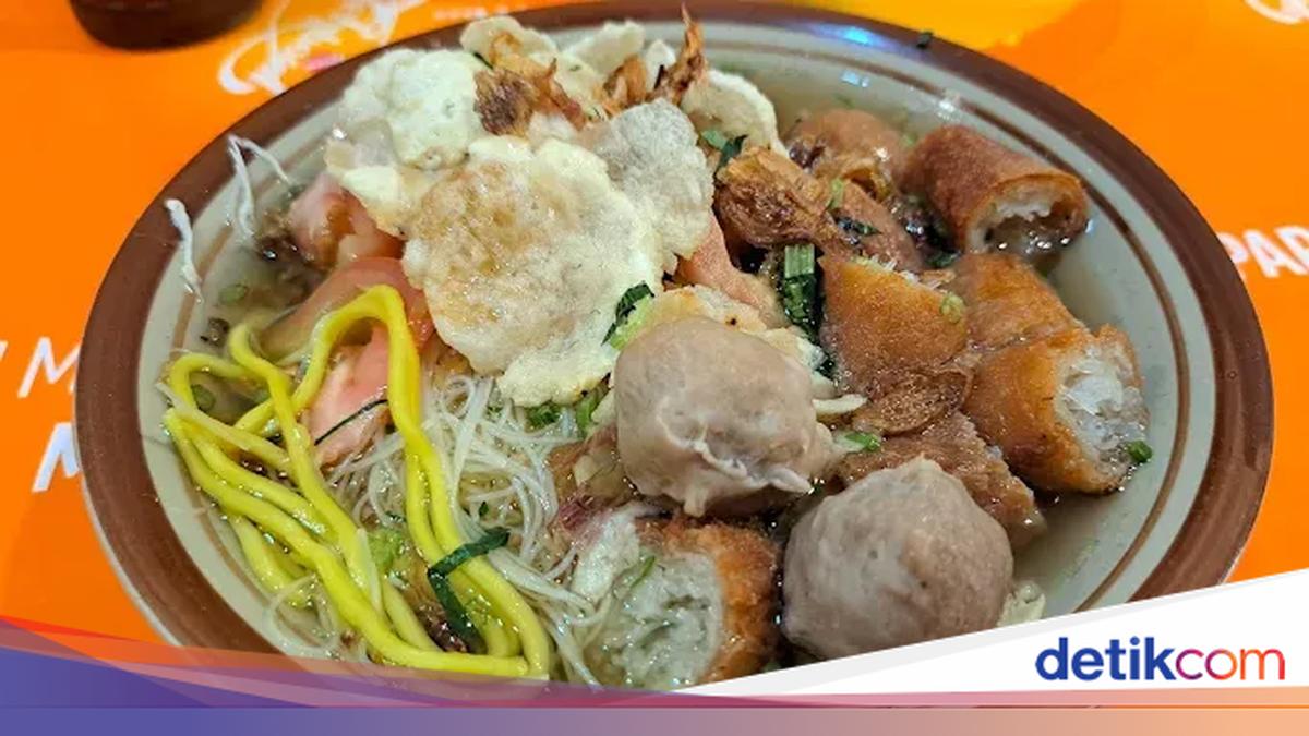 Soto Hangat Mbak Septi: Rasa yang Menghampiri Setiap Pagi di Keleng